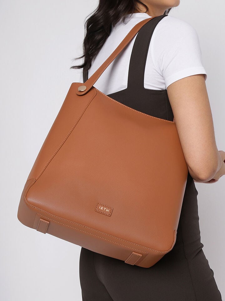 Iris Tote - Tan