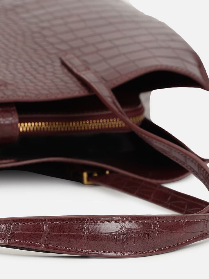 Meadow Tote - Burgundy