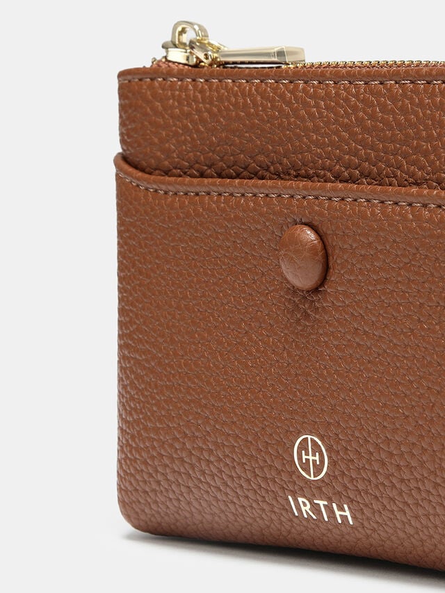 Vera Wristlet Wallet - Tan