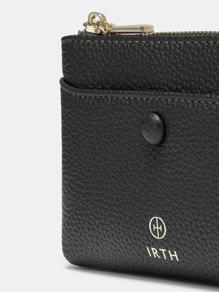 Vera Wristlet Wallet - Black