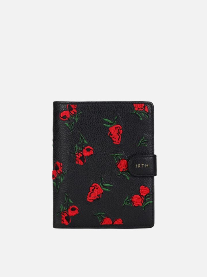 Meadows Atlas Passport Holder - Black