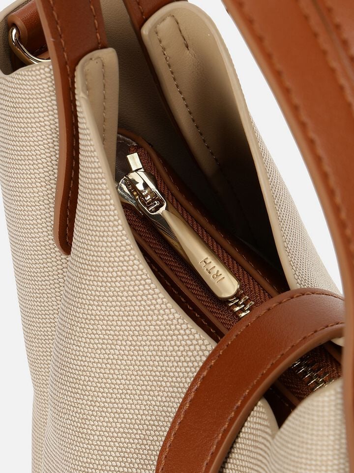 Briar Twines Handheld - Beige