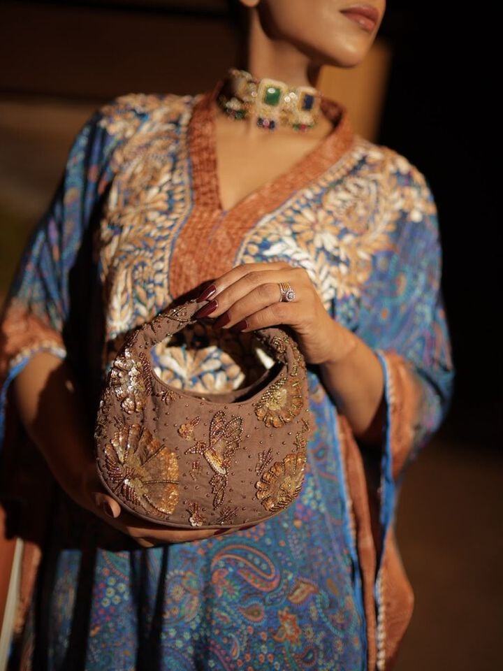 Ira Beaded Sparkles Handheld - Brown