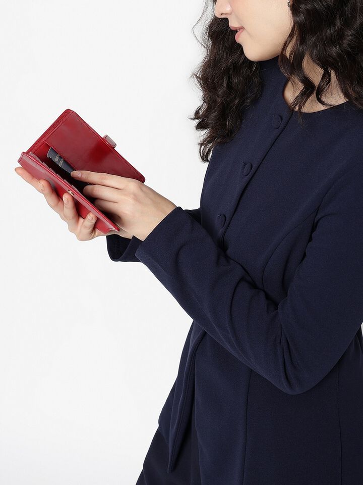 Atlas Leather Passport Holder - Red