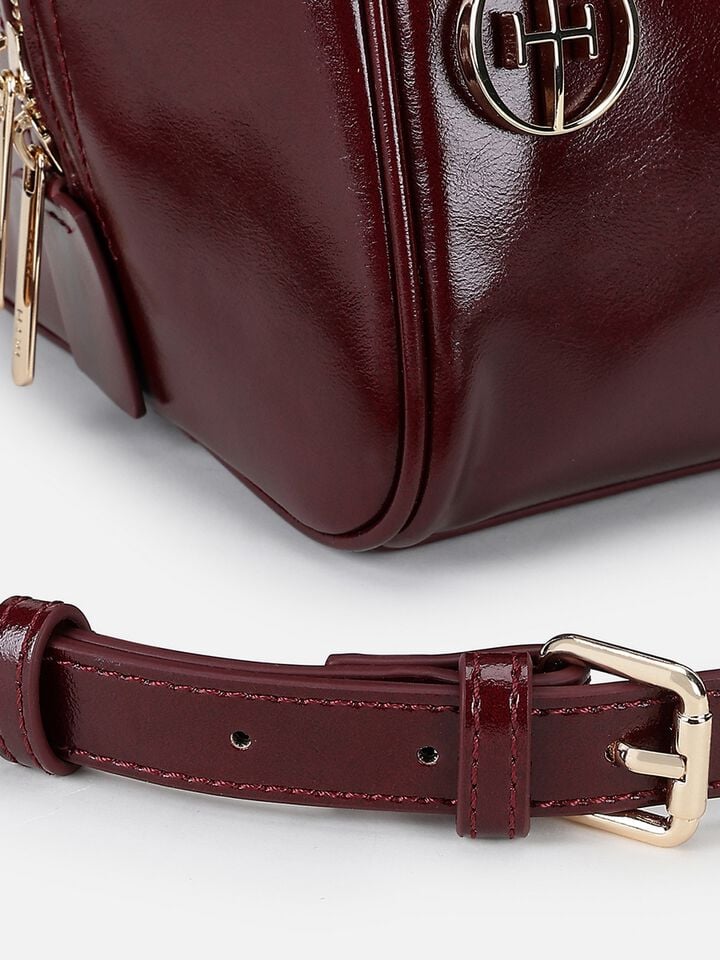 Chelsea Handheld - Dark Cherry