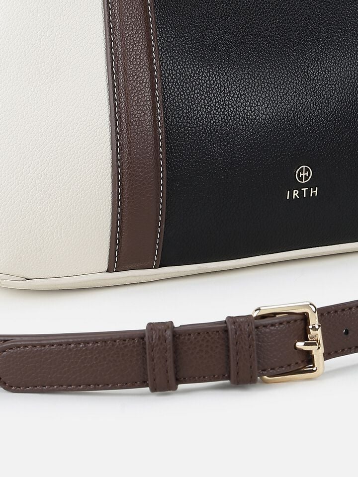 Delphine Shoulder Bag - Off-White