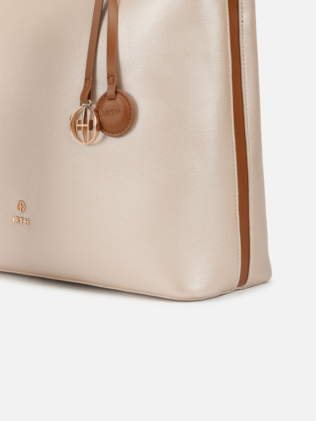 Pearl Tote