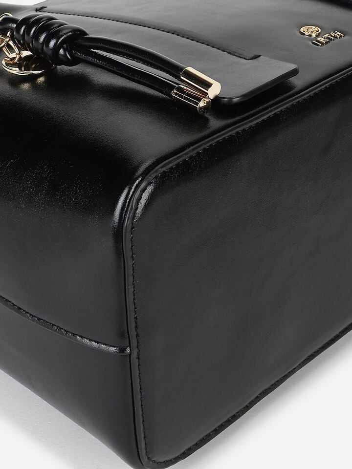 Ruth Handheld - Black
