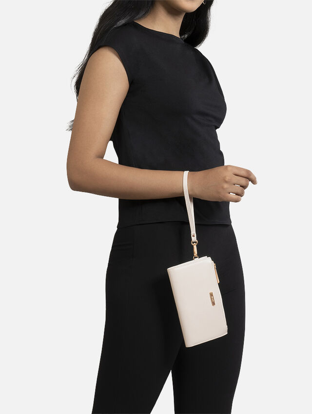 Button Up Beauty WhiteWallet