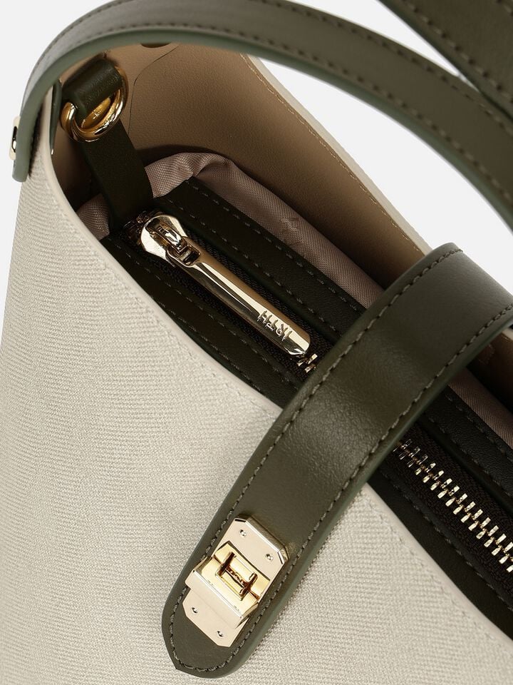 Birch Twines Bucket Handheld - Beige