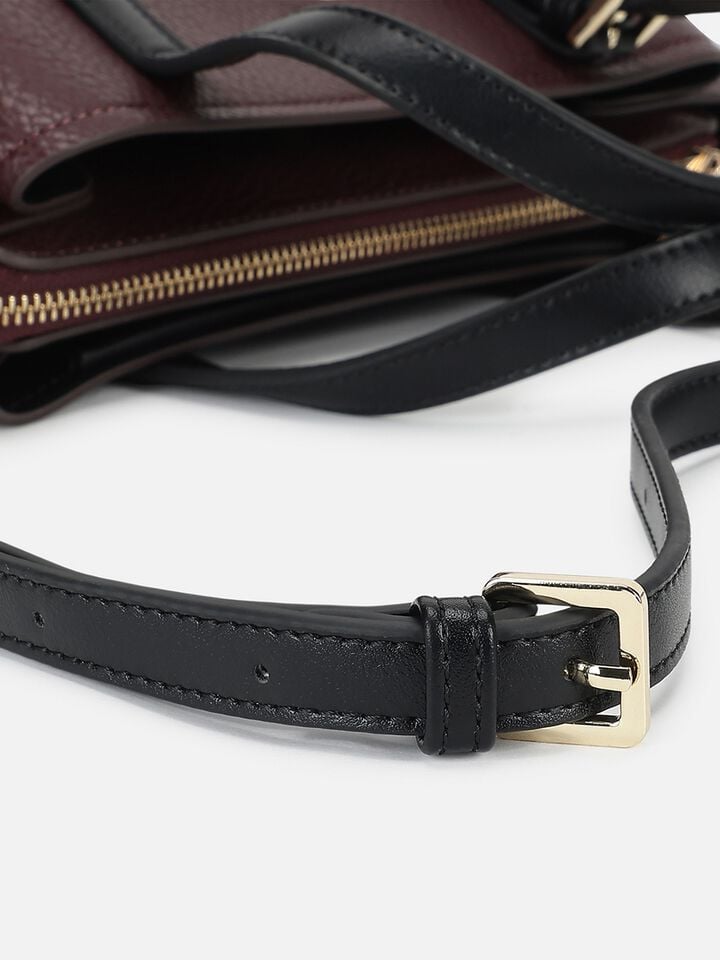 Cleo Handheld - Dark Cherry