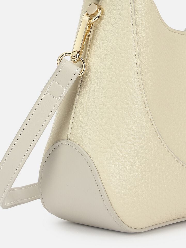Denice Handheld - Off-White