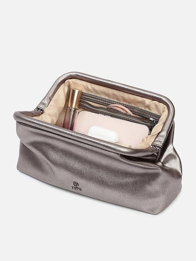 Tiana Clutch - Silver
