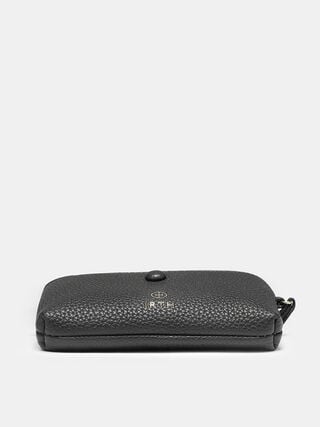 Vera Wristlet Wallet - Black