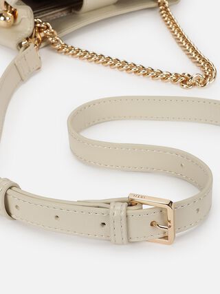 Ramona Handheld - Off-White