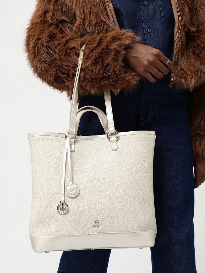 Pearl Tote - White