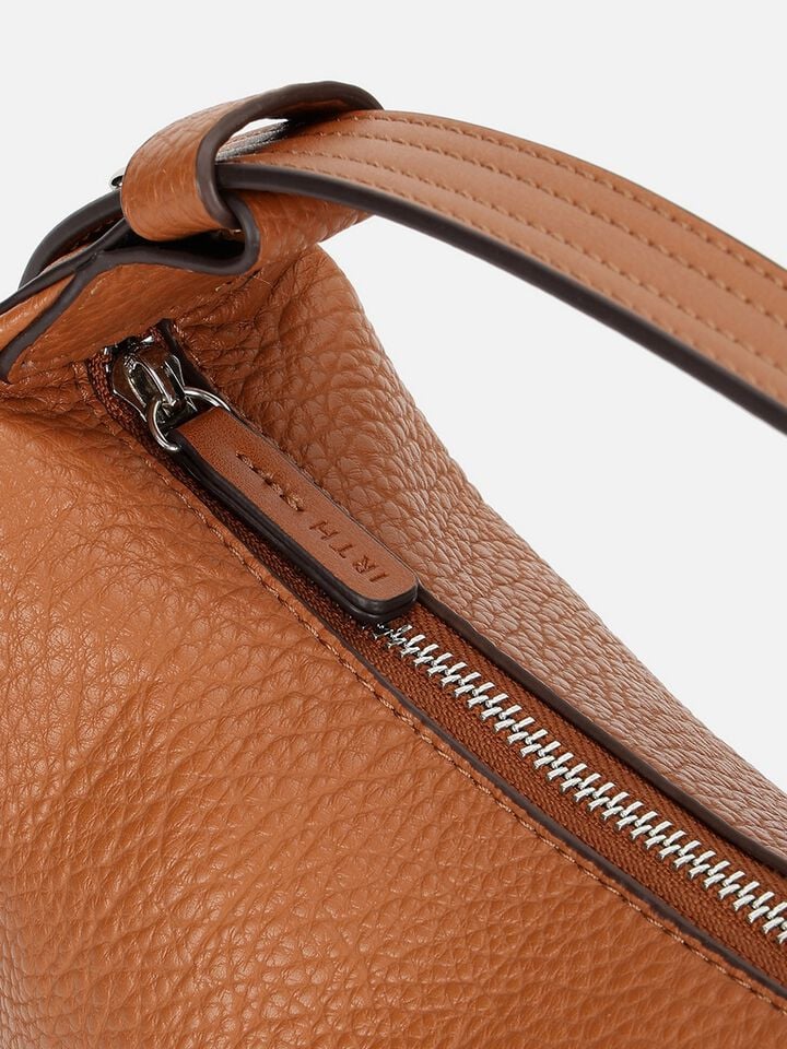 Dakota Shoulder Bag - Tan