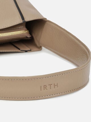 Paris Shoulder Bag - Mocha Mousse