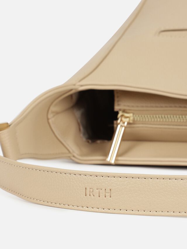 Daisy Shoulder Bag - Off-White