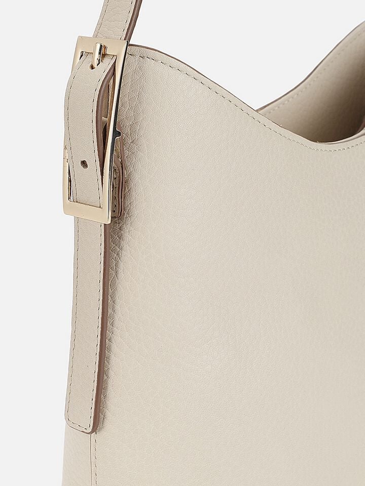 Lisette Leather Shoulder Bag - Off-White