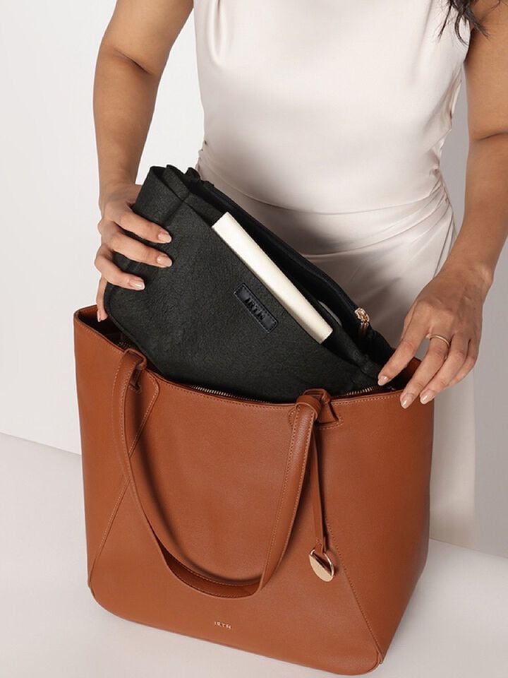 Medium Bag Organiser - Black