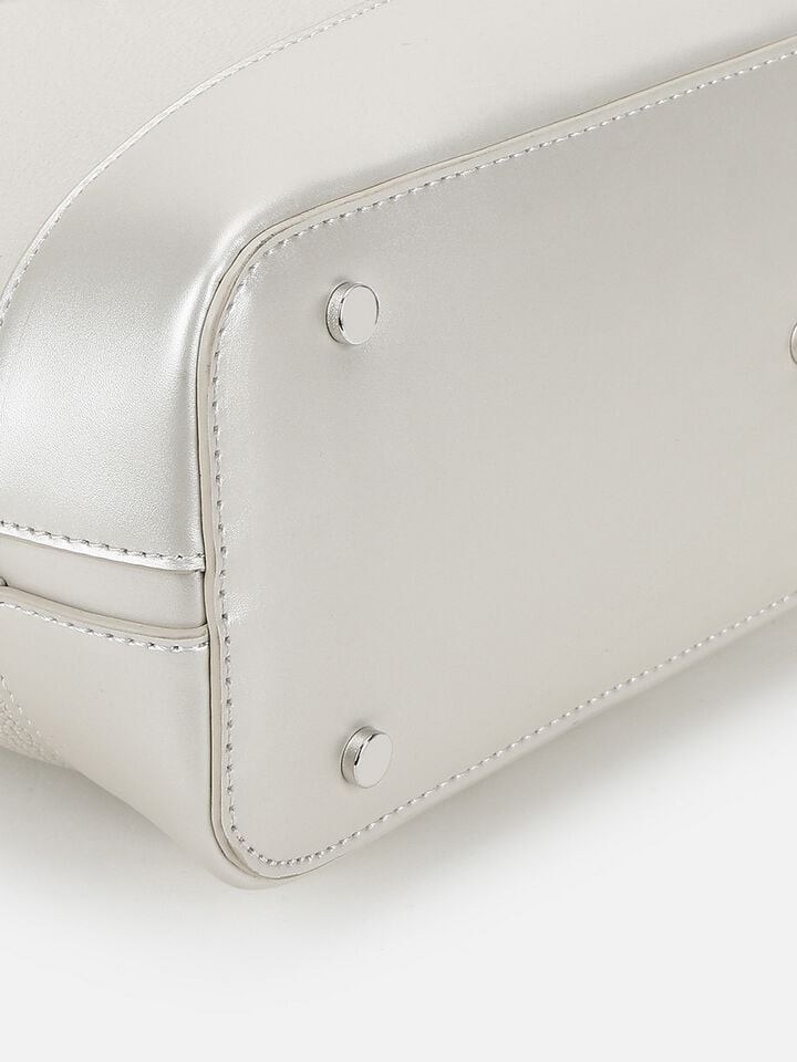 Pearl Tote - White