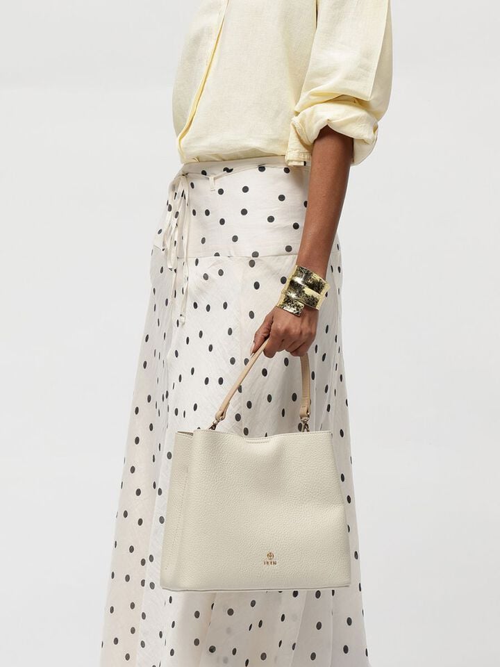 Cassie Handheld - Off-White