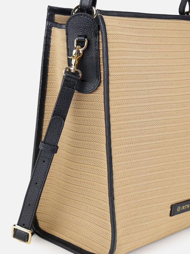 Knits Shoulder Bag - Beige