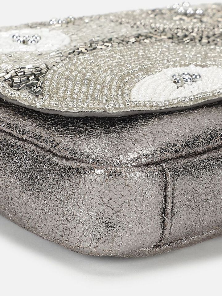 Beaded Threads Leather Sling - Silver