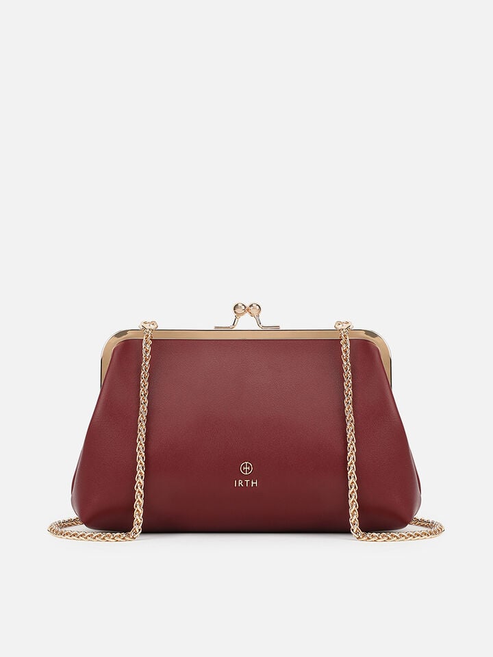 Juliet Medium Kiss Lock Clutch - Cherry