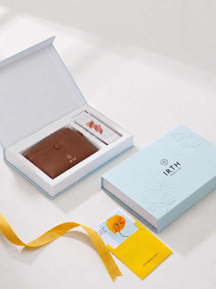 Vera Tan Wallet & Fragrance Set