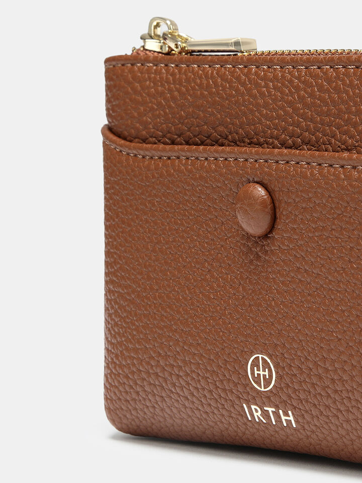 Vera Wristlet Wallet - Tan