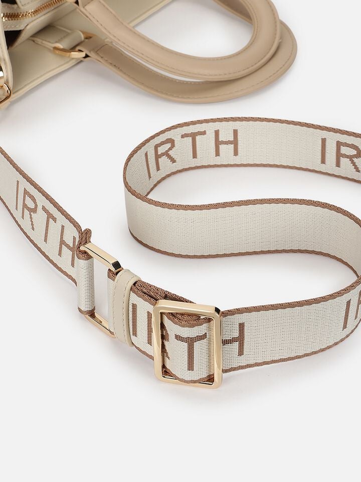 Roxanne Handheld - Off-White