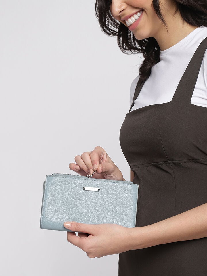 Sienna Wallet - Glacial Blue
