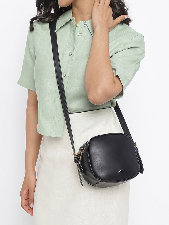 Clara Sling - Black