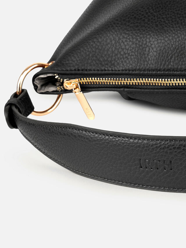 Quinn Shoulder Bag - Black