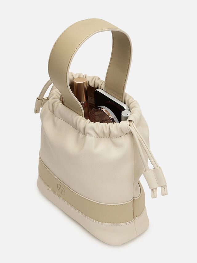 Freya Handheld - Off-White