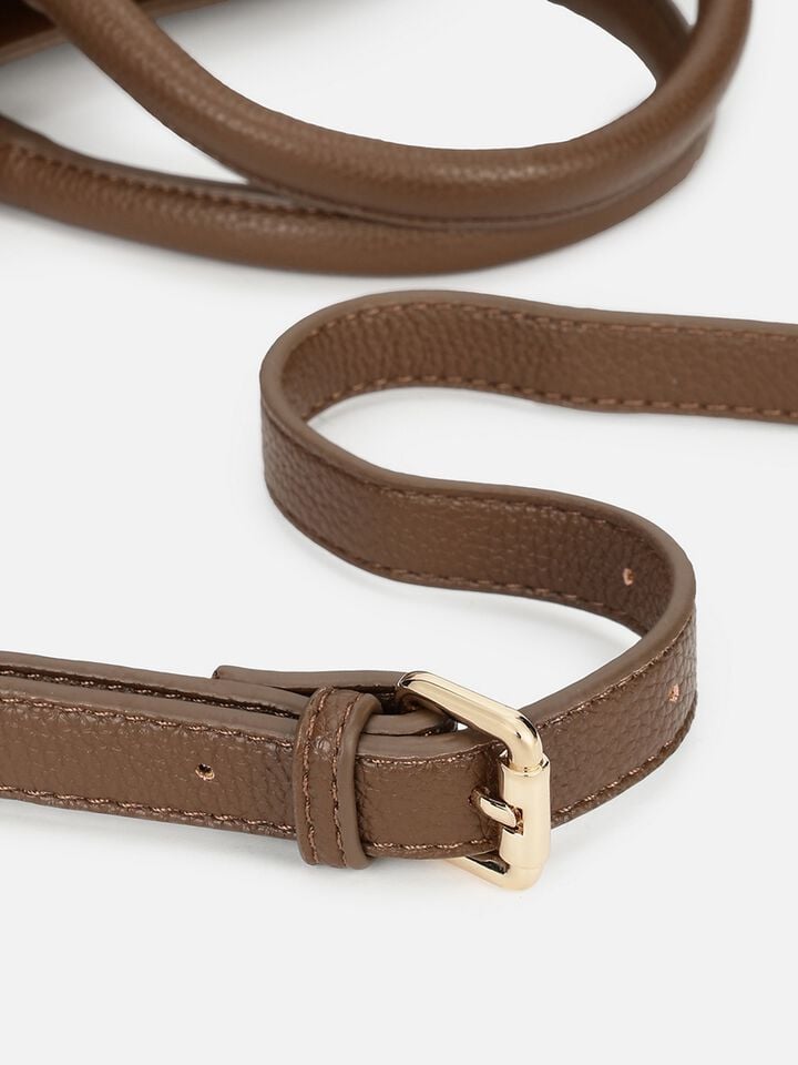 Betty Handheld - Brown