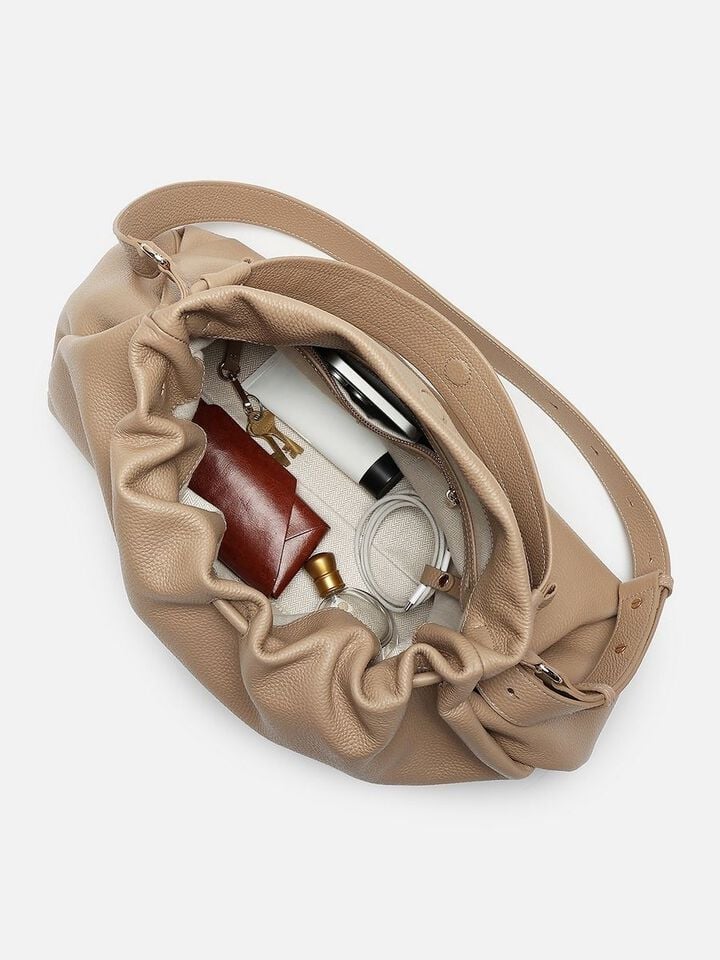 Lois Leather Shoulder Bag - Latte