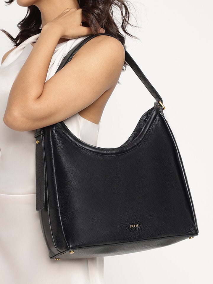 Lillian Leather Shoulder Bag - Black