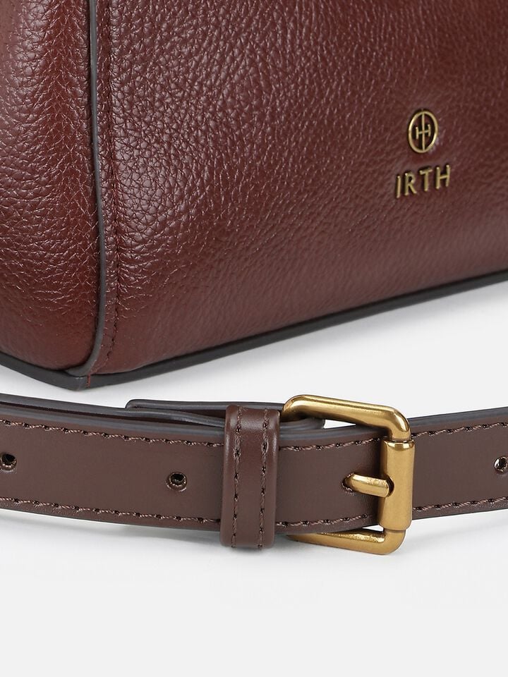 Valerie Handheld - Brown