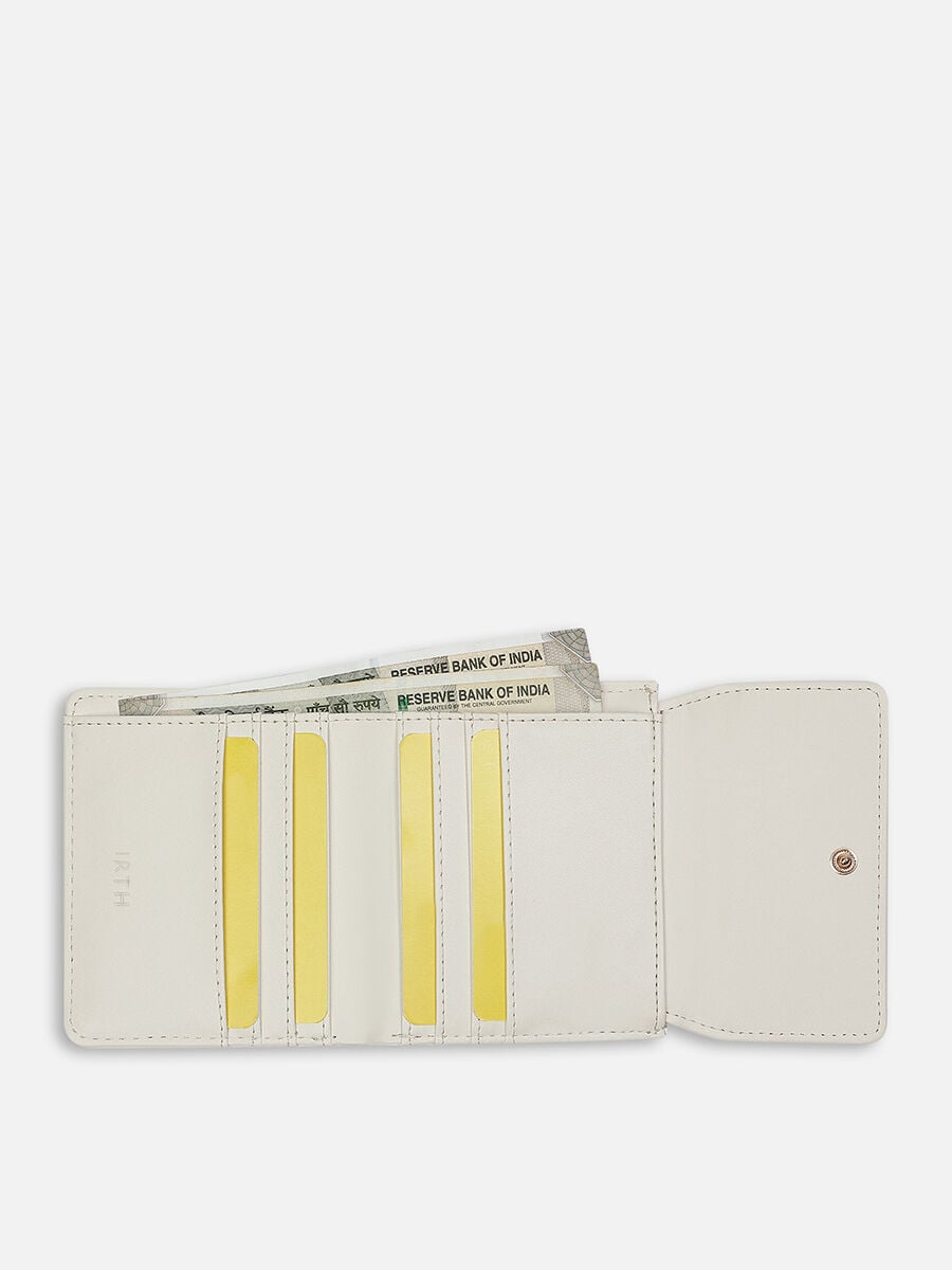 Amelia Off-White Women's Wallet by IRTH | House Of Titan