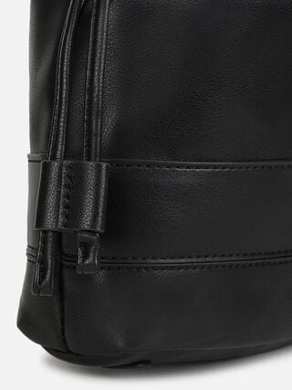 Freya Handheld - Black