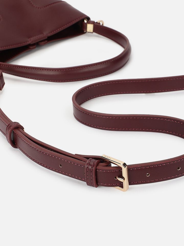 Rory Dark Cherry Bucket Bag by IRTH | House of Titan