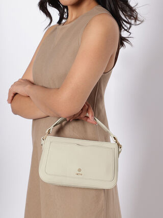 Nancy Handheld - Off-White