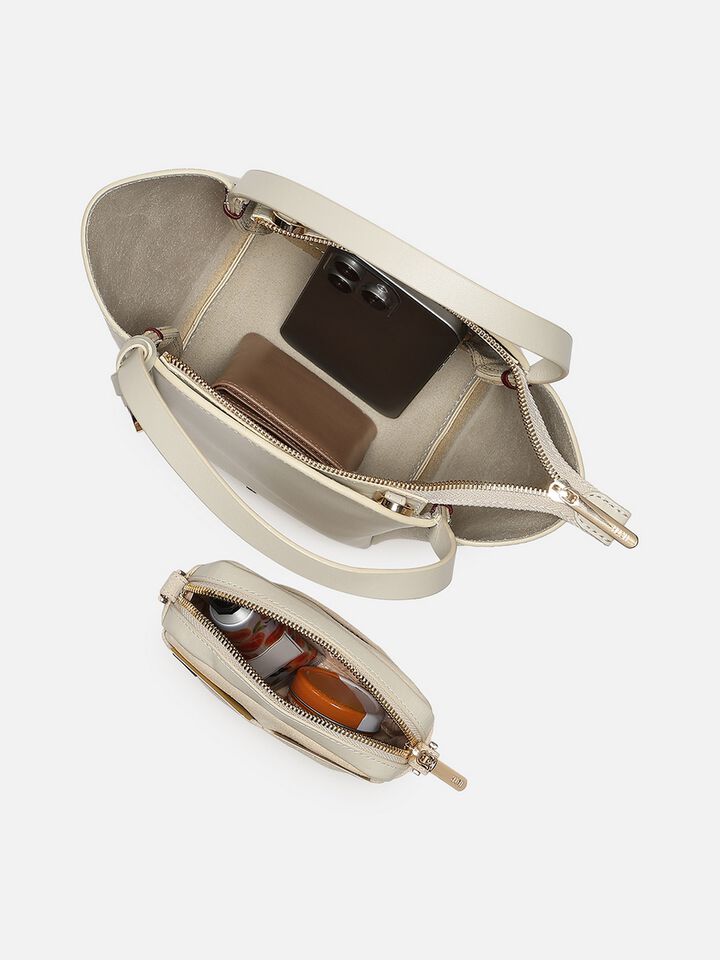 Lola Leather Handheld - Off-White