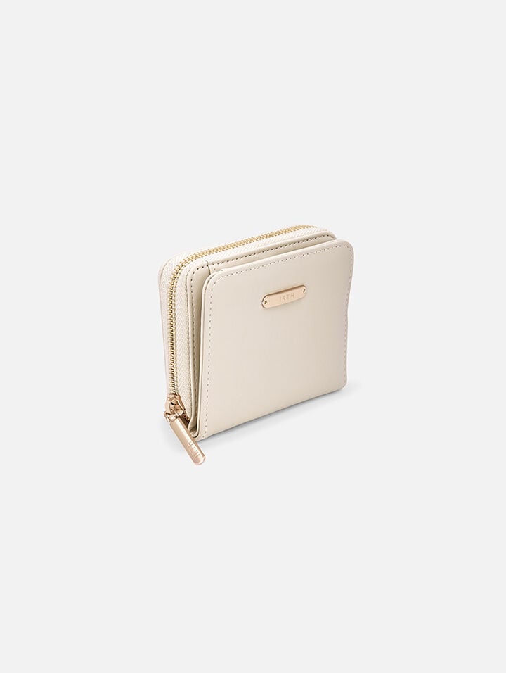 Little beige snap wallet