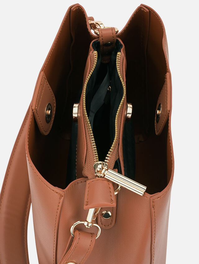 Twirl with Tan Shoulder Bag