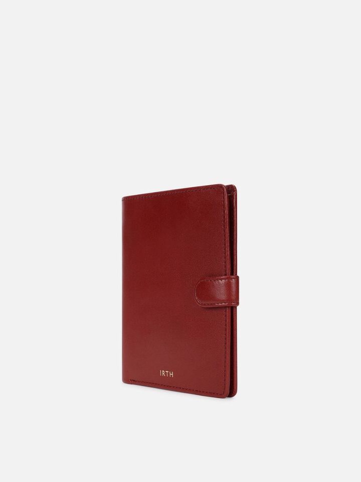 Atlas Leather Passport Holder - Red