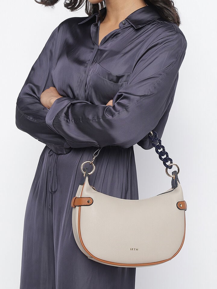 Clara Shoulder Bag - Off-White